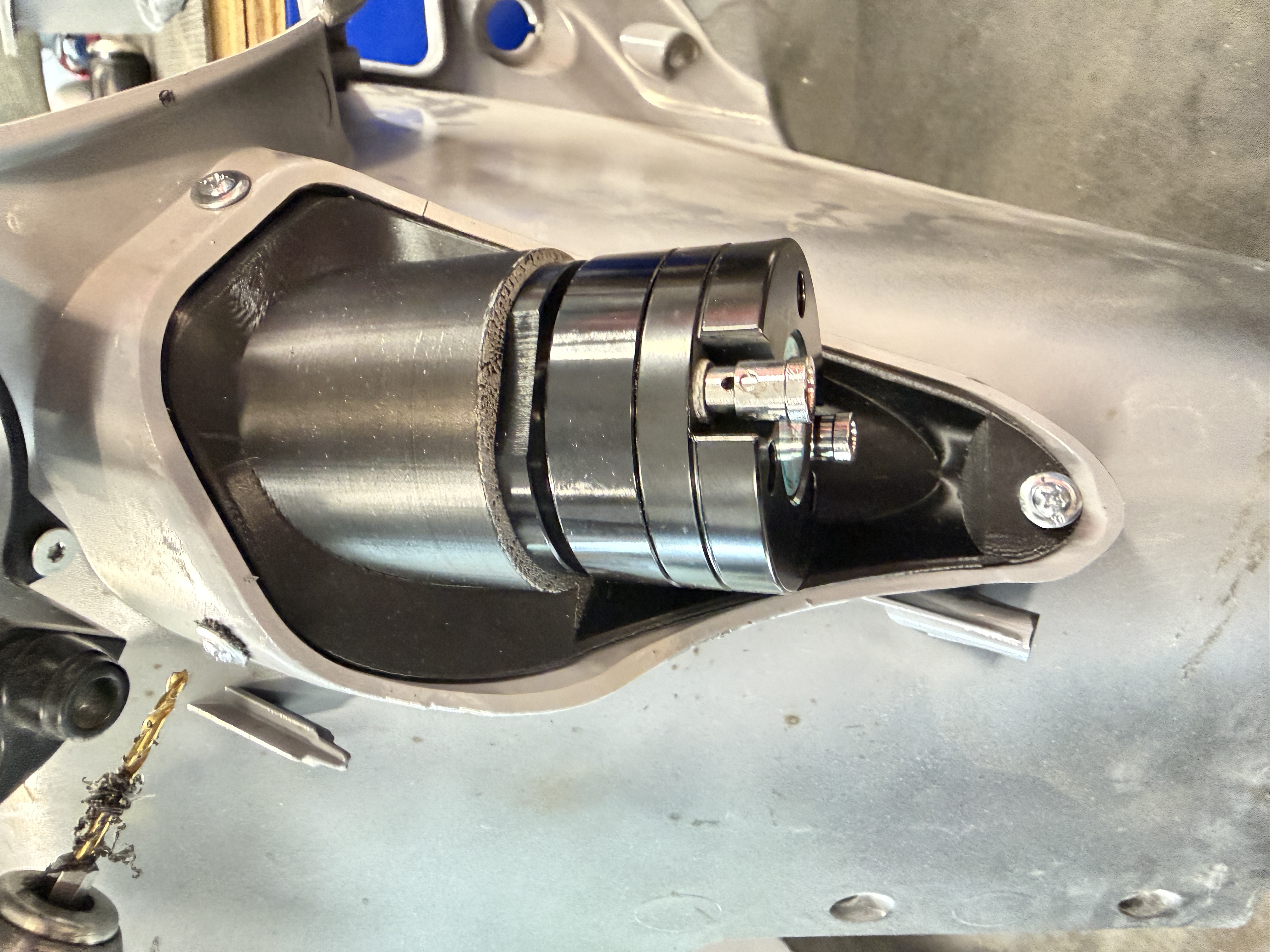 Pairadice cycles 15-23 Roadglide Vent Delete kit (with or without tweeter)